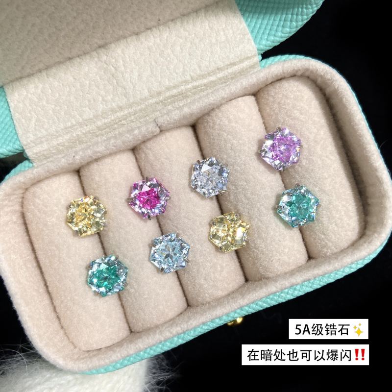 F136钛合金锆石六边形耳骨钉 内螺旋养耳洞防过敏耳钉 穿刺饰品