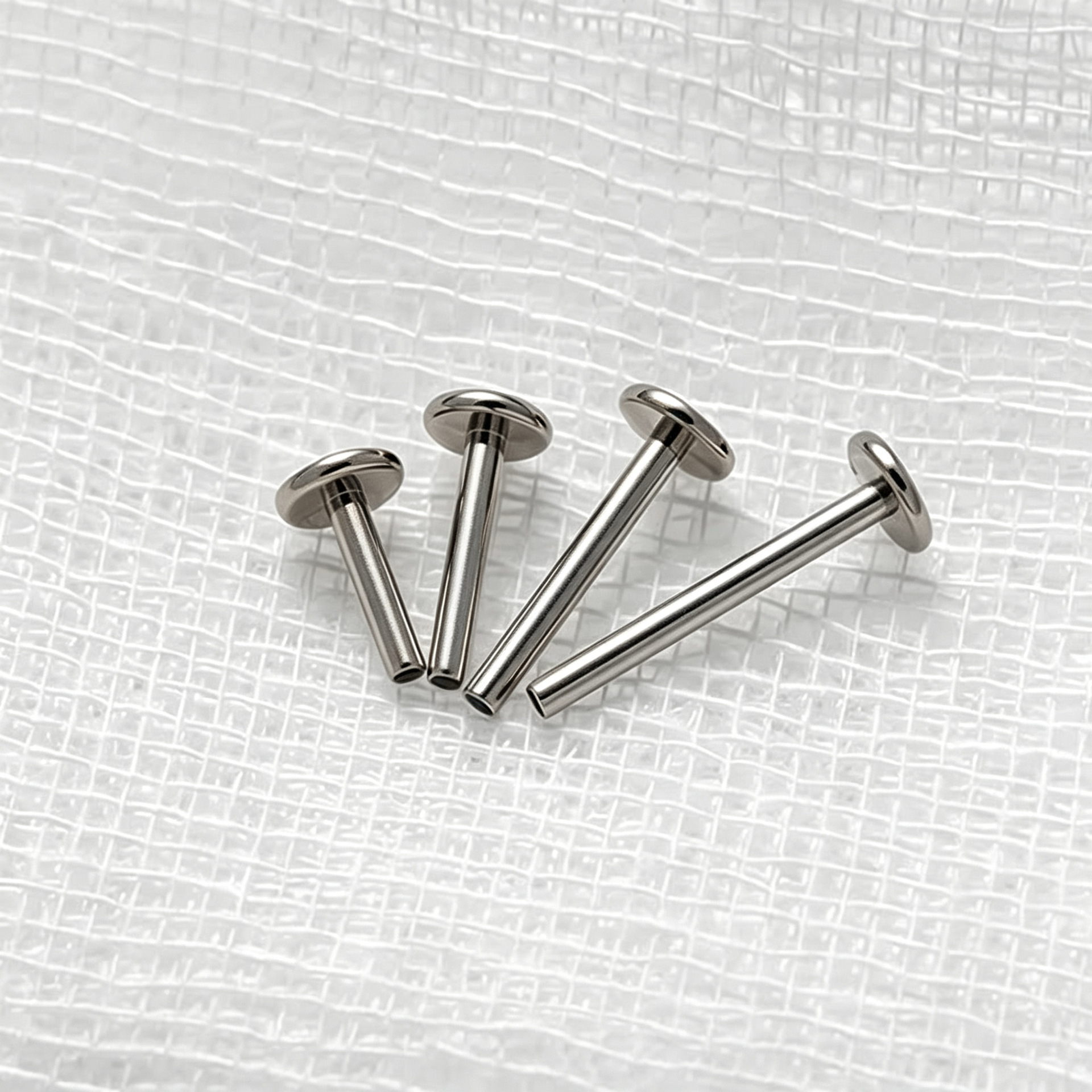 F136 Titanium Alloy Internal Thread Flat Back Straight Barbell 底座 Ear Stud Labret Stud Helix Cartilage Stud G23 Titanium Piercing Jewelry Accessories