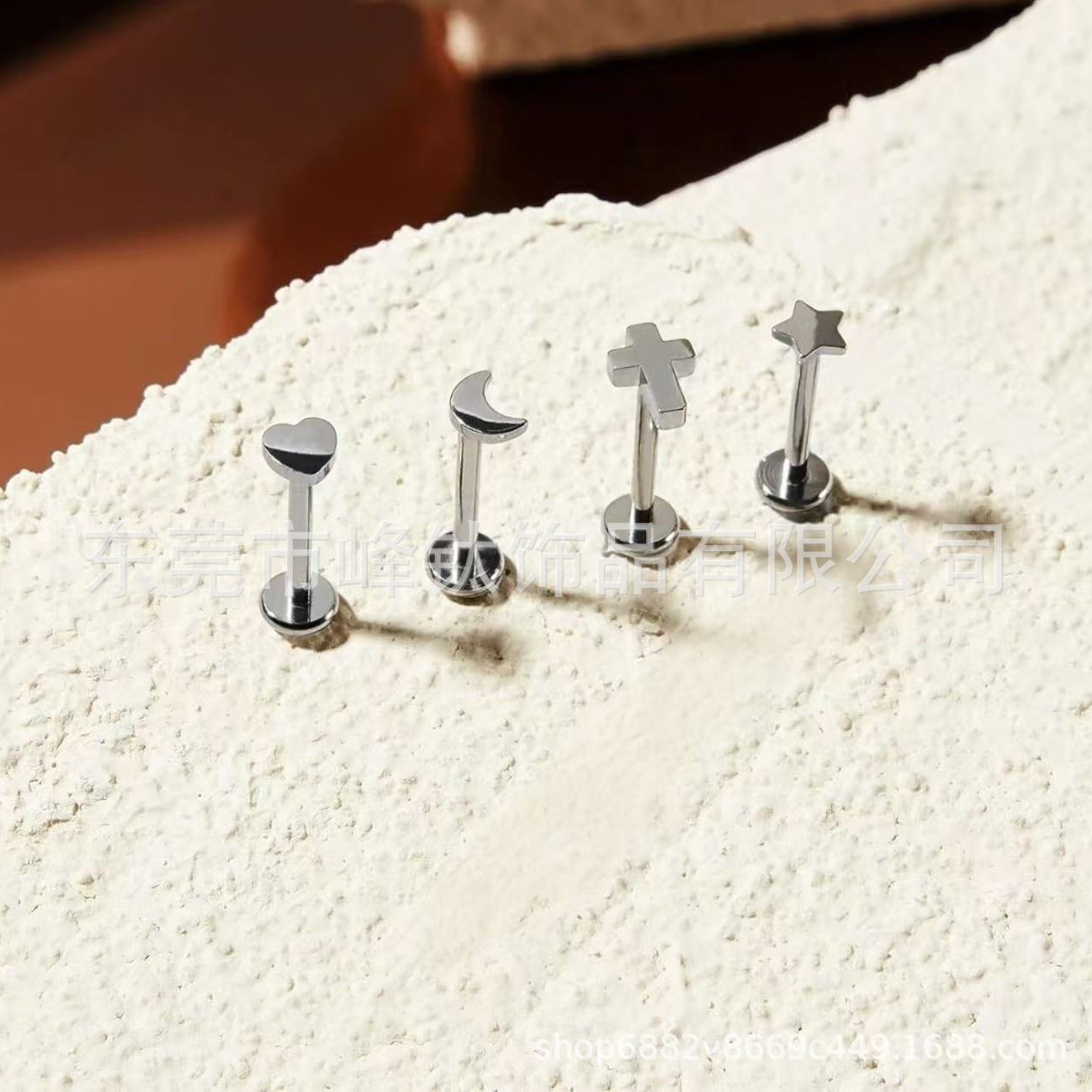 F136 Titanium Alloy Internal Thread Ear Stud 基础 款 Helix Cartilage Stud 人体 Piercing 厂家