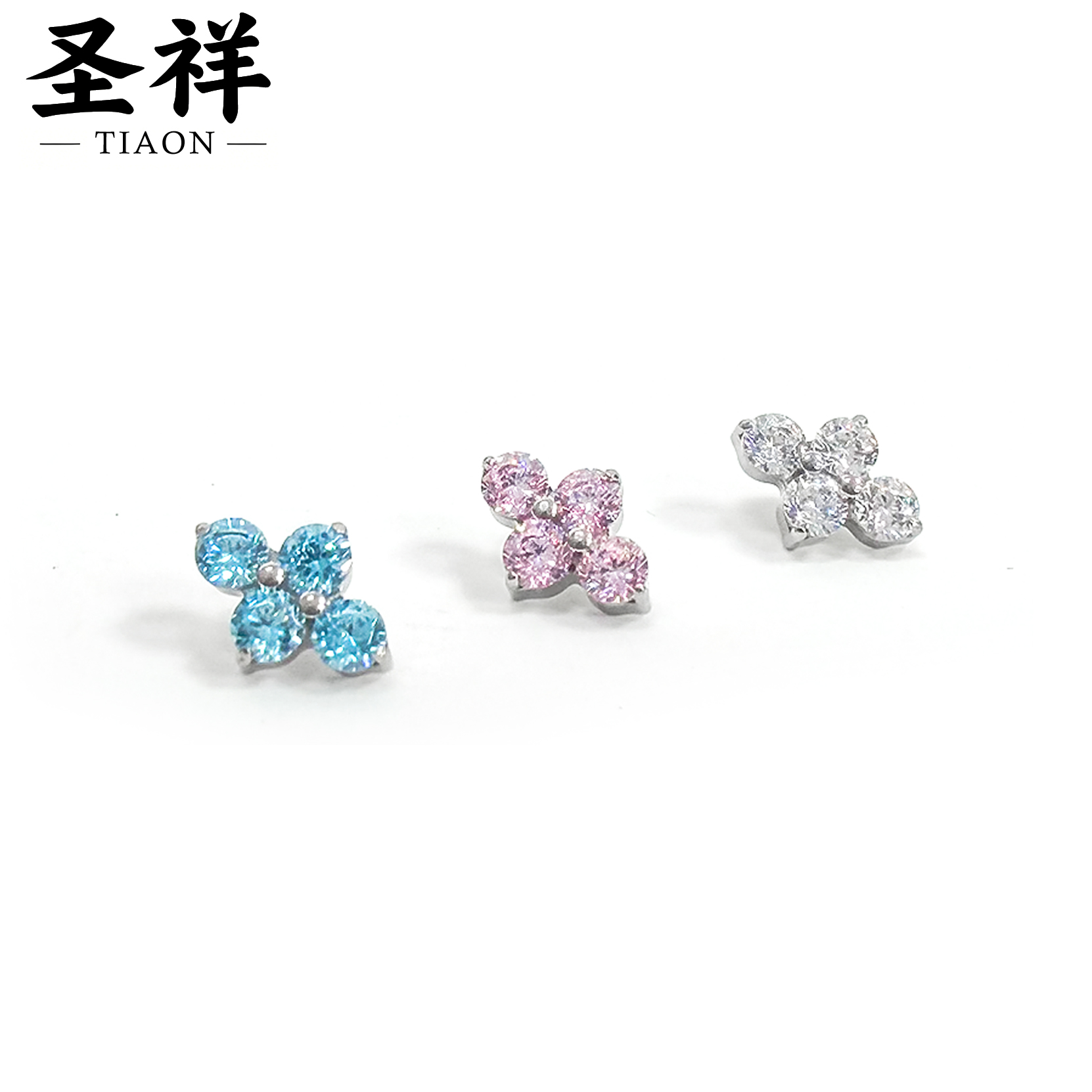 F136 Titanium Round CZ Clover Ear Stud Helix Cartilage Piercing