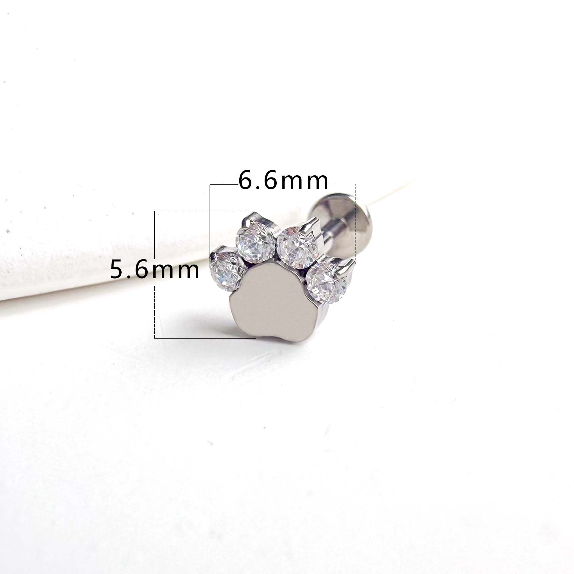F136 Titanium Cat Paw CZ Ear Stud Helix Cartilage Piercing