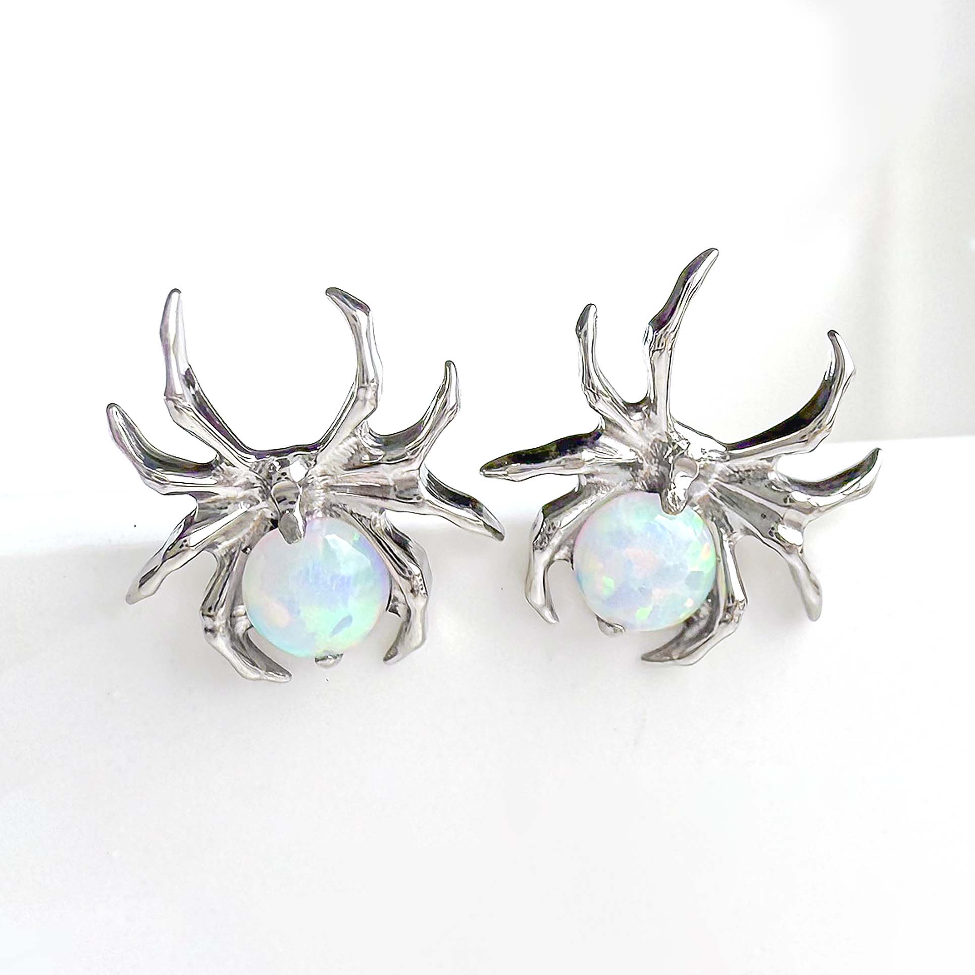 F136 Titanium Opal Spider Ear Stud Helix Cartilage Piercing