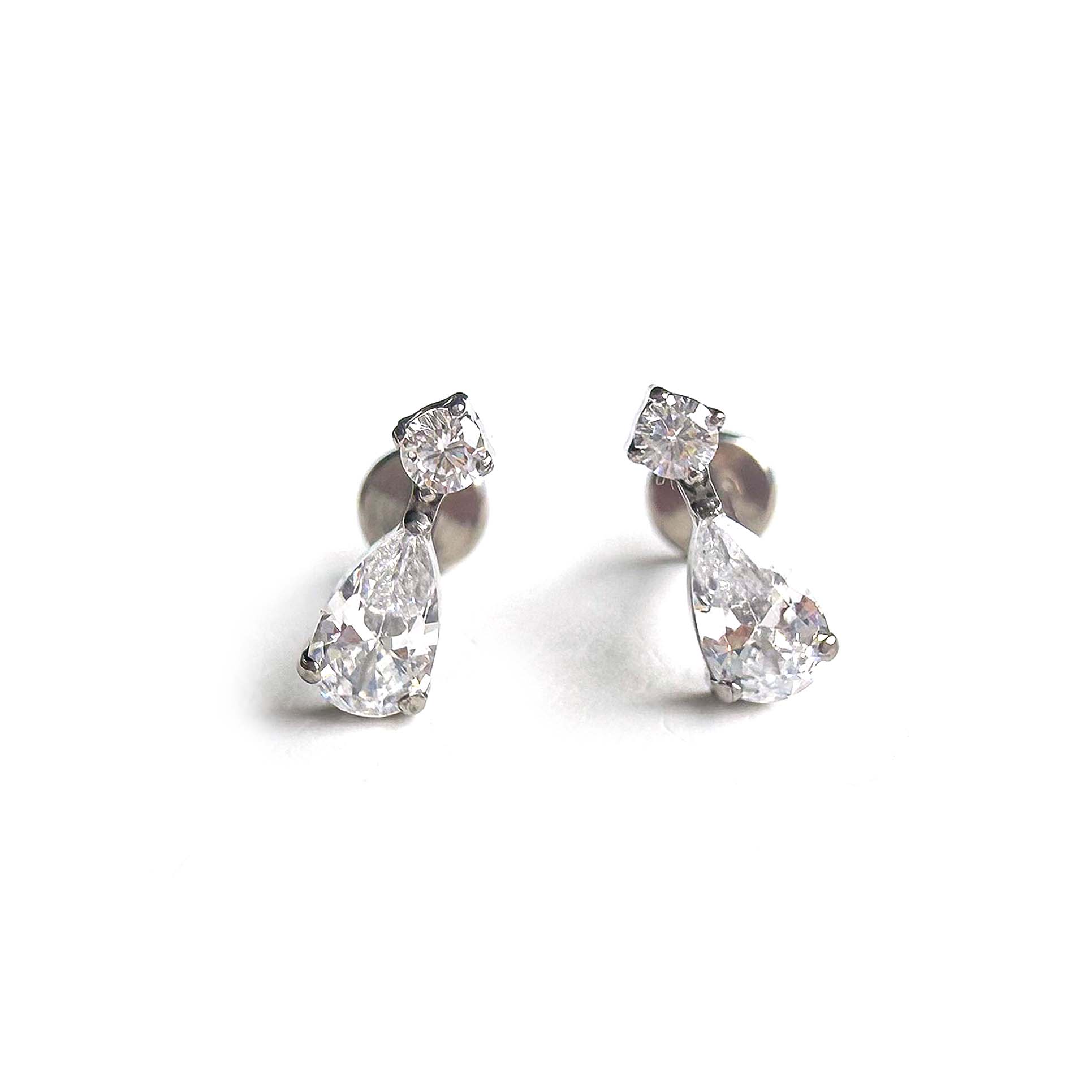 F136 Titanium CZ Teardrop Ear Stud Helix Cartilage Piercing