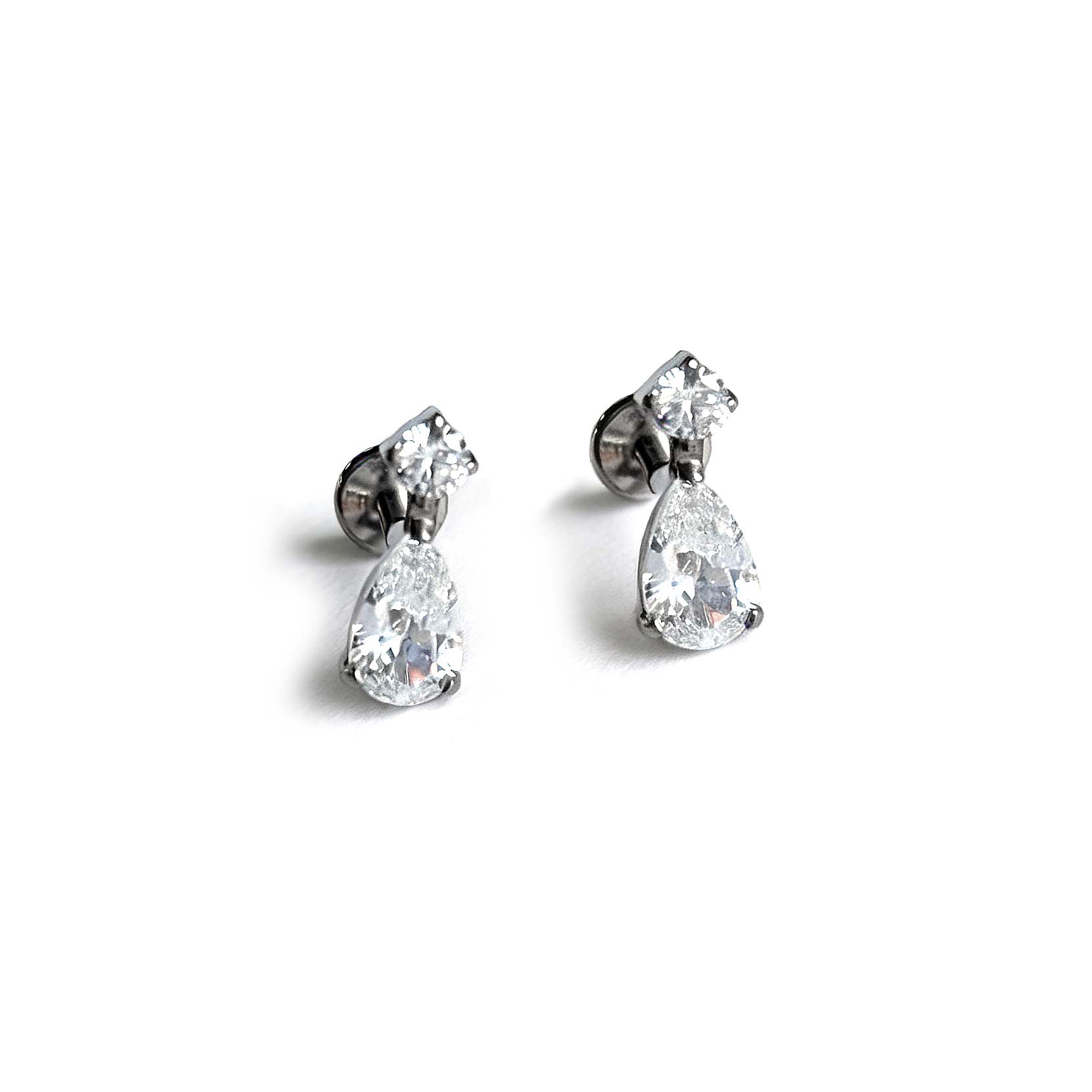 F136 Titanium CZ Teardrop Ear Stud Helix Cartilage Piercing