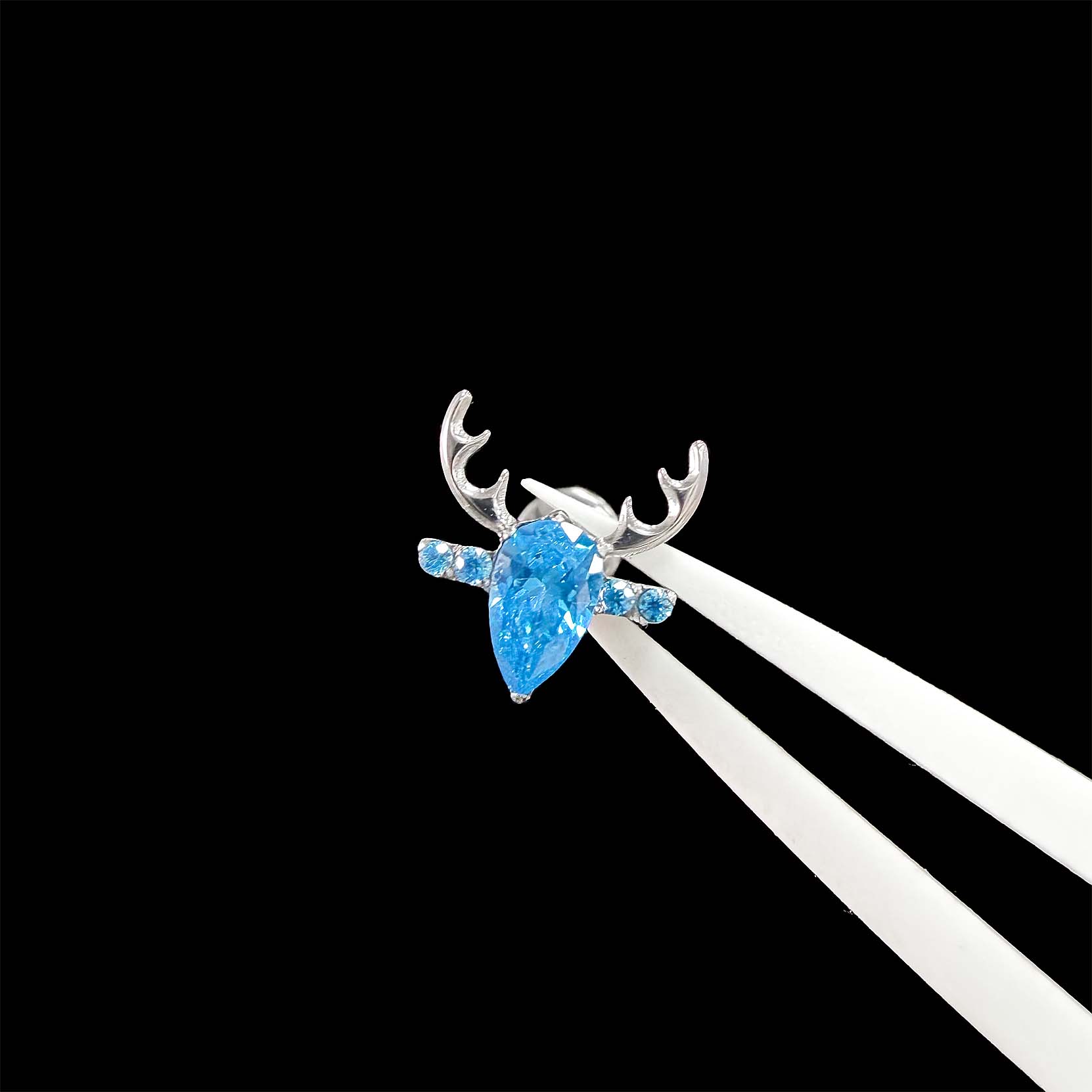 F136 Titanium Reindeer Head